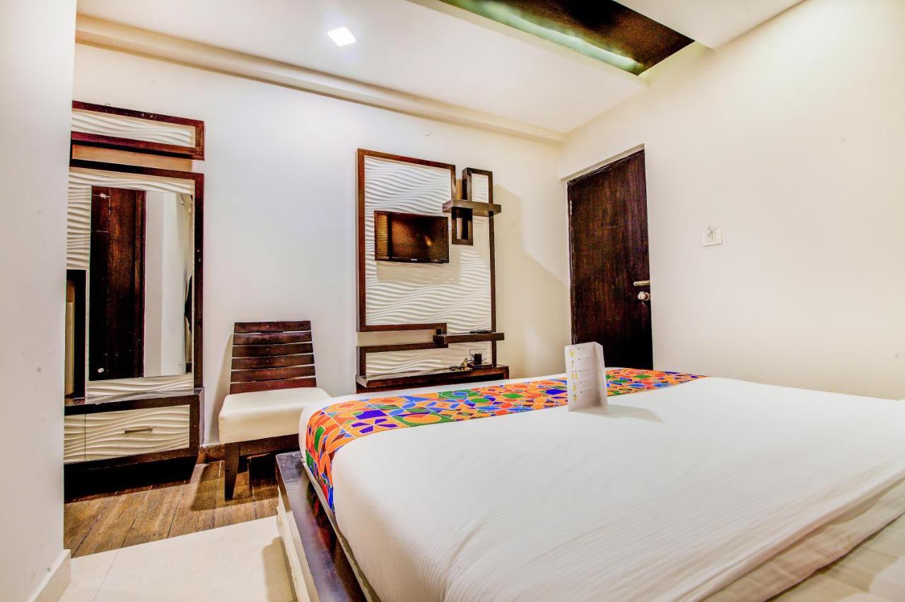 Fabhotel Empark บังกาลอร์ ภายนอก รูปภาพ